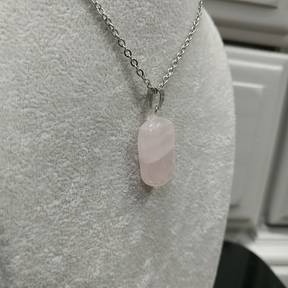Rose Quartz Necklace Natural Gemstone Crystal Pendant Stainless-Steel Chain 20" - Picture 6 of 16